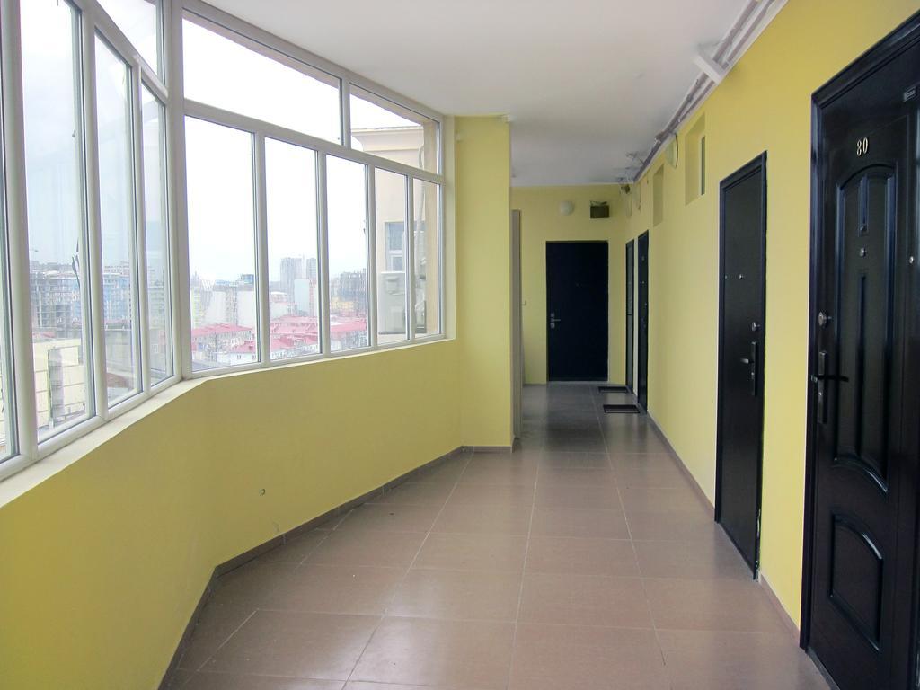 Apartments In The Center Of Batumi Exterior photo